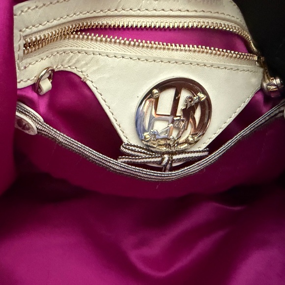 Henri Bendel Black Animal Print Shoulder Bag Gold Hardware Zip Double Handles - Picture 5 of 6